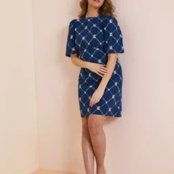 Everbelle Navy Trellis Floral Shift Dress 12