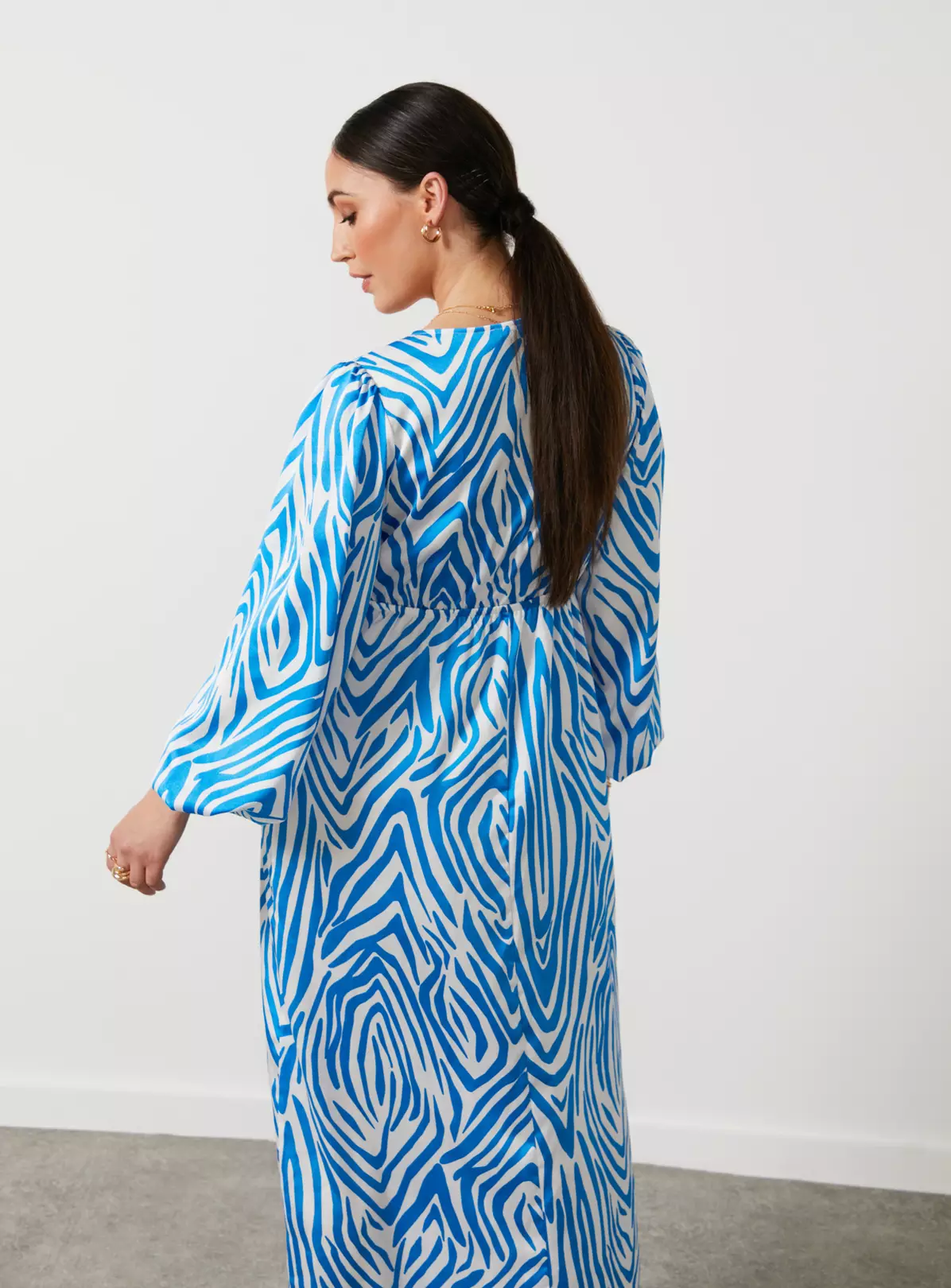 For All The Love Printed Satin Effect Zebra Midi Dress 16 6 For All The Love Printed Satin Effect Zebra Midi Dress 16 - Image 4