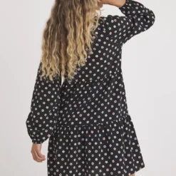 SIMPLY BE Black Floral Tiered Smock Dress 10 9 SIMPLY BE Black Floral Tiered Smock Dress 10 -Chic Elixir Sales Store tuc143570502 Black R Z002A 1