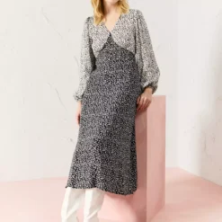 EVERBELLE Star Print Deep V Midi Tea Dress 12 -Chic Elixir Sales Store tuc143731610 Multi20Coloured R Z001A 1