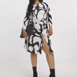 SIMPLY BE Mono Ruched Midi Dress 16 -Chic Elixir Sales Store tuc144034402 Multi20Coloured R Z003A