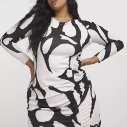 SIMPLY BE Mono Ruched Midi Dress 16 -Chic Elixir Sales Store tuc144034402 Multi20Coloured R Z004A