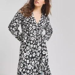 SIMPLY BE Mono Floral Print Textured Wrap Skater Dress 20 -Chic Elixir Sales Store tuc144319571 Mono R Z003A